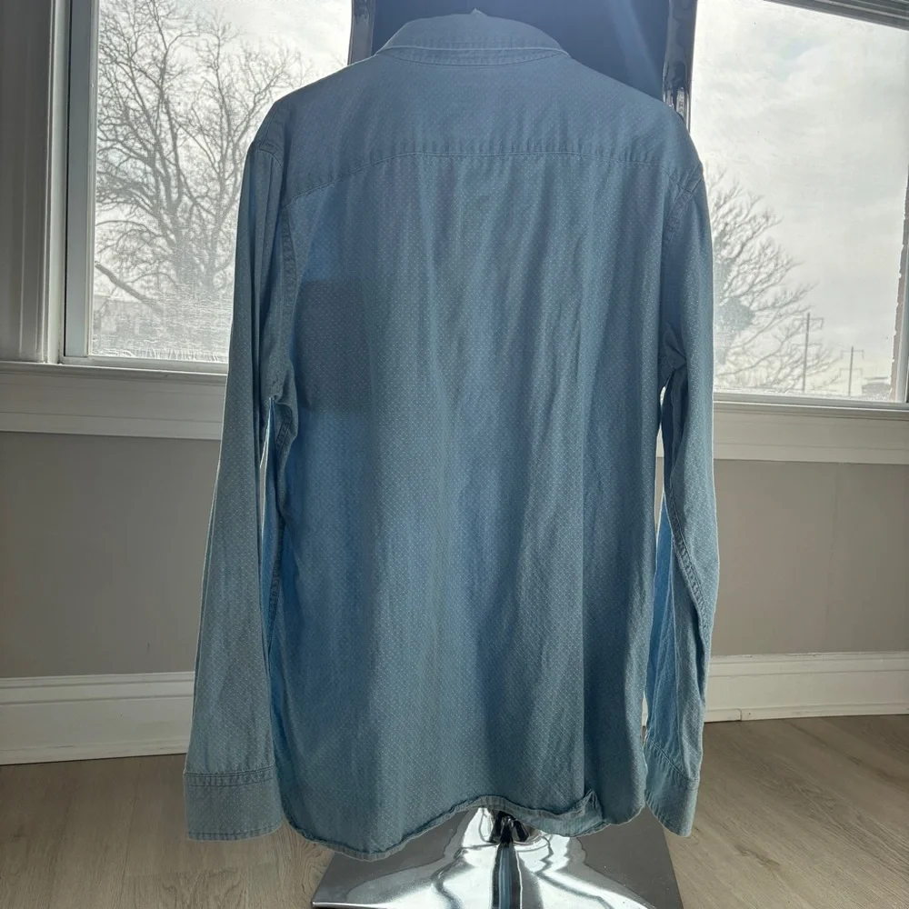Banana Republic Size L Slim Fit Button Down